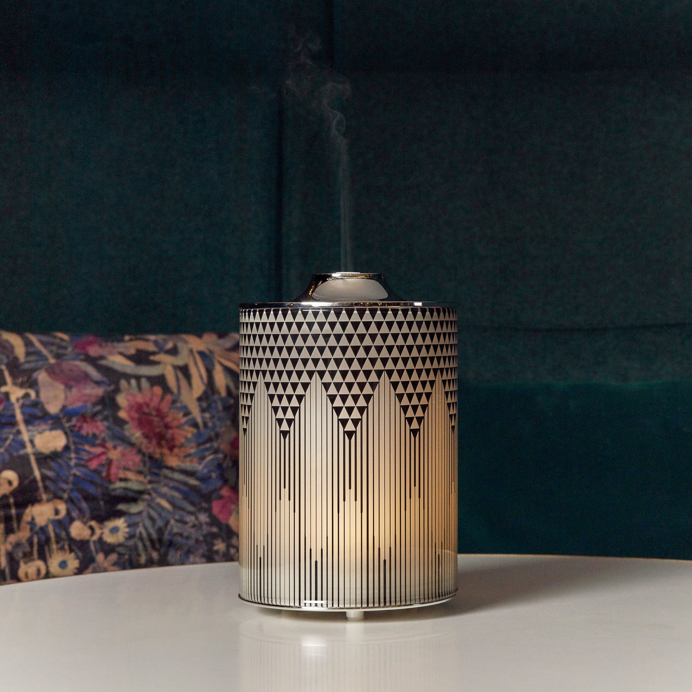 New gesture: the mist diffuser